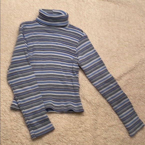Girls blue straight turtleneck - size small - Picture 1 of 2